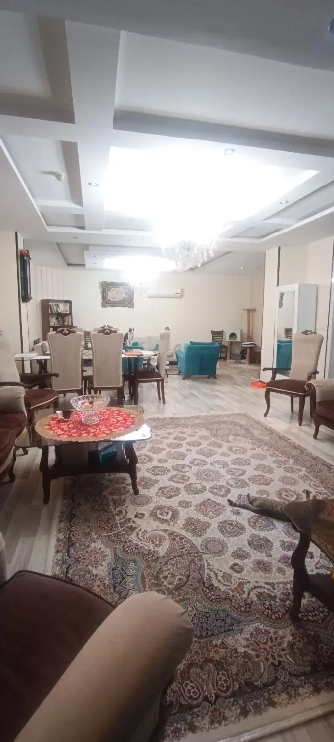 ۱۴۷ متری۳ خواب سالن پرده خور