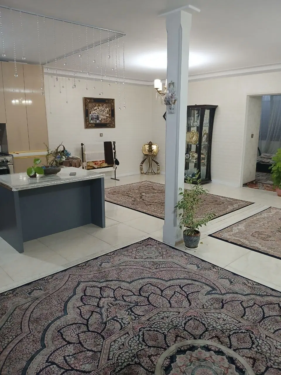 آپارتمان ۱۲۰ متری تک واحدی