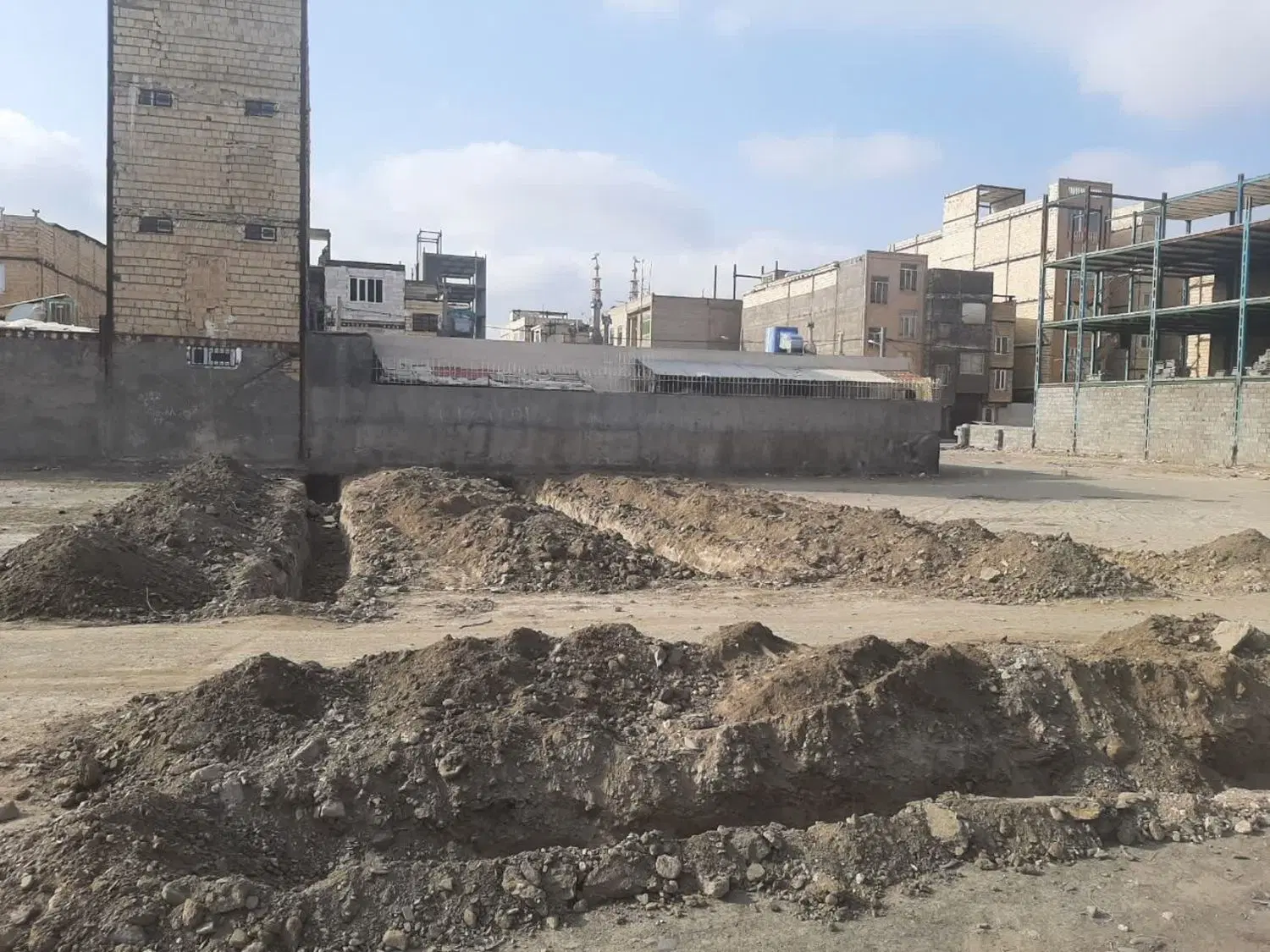 زمین ۲۵۰ متری سنددار مهرمادر۳۴- گلشاد۳۵