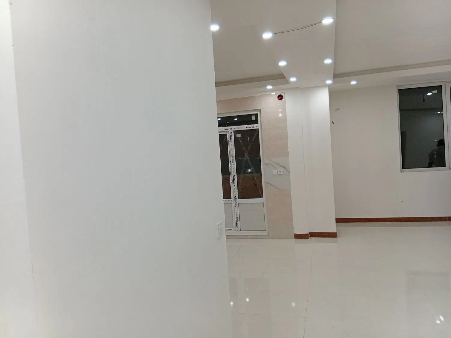 آپارتمان کلید نخورده چهاراه بسیج کوی فرهنگیان