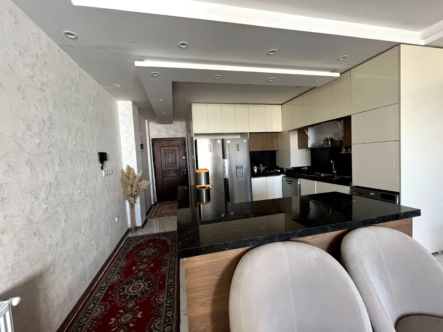 آپارتمان سه خوابه سر دو نبش کوچه پشت اداره کشاورزی
