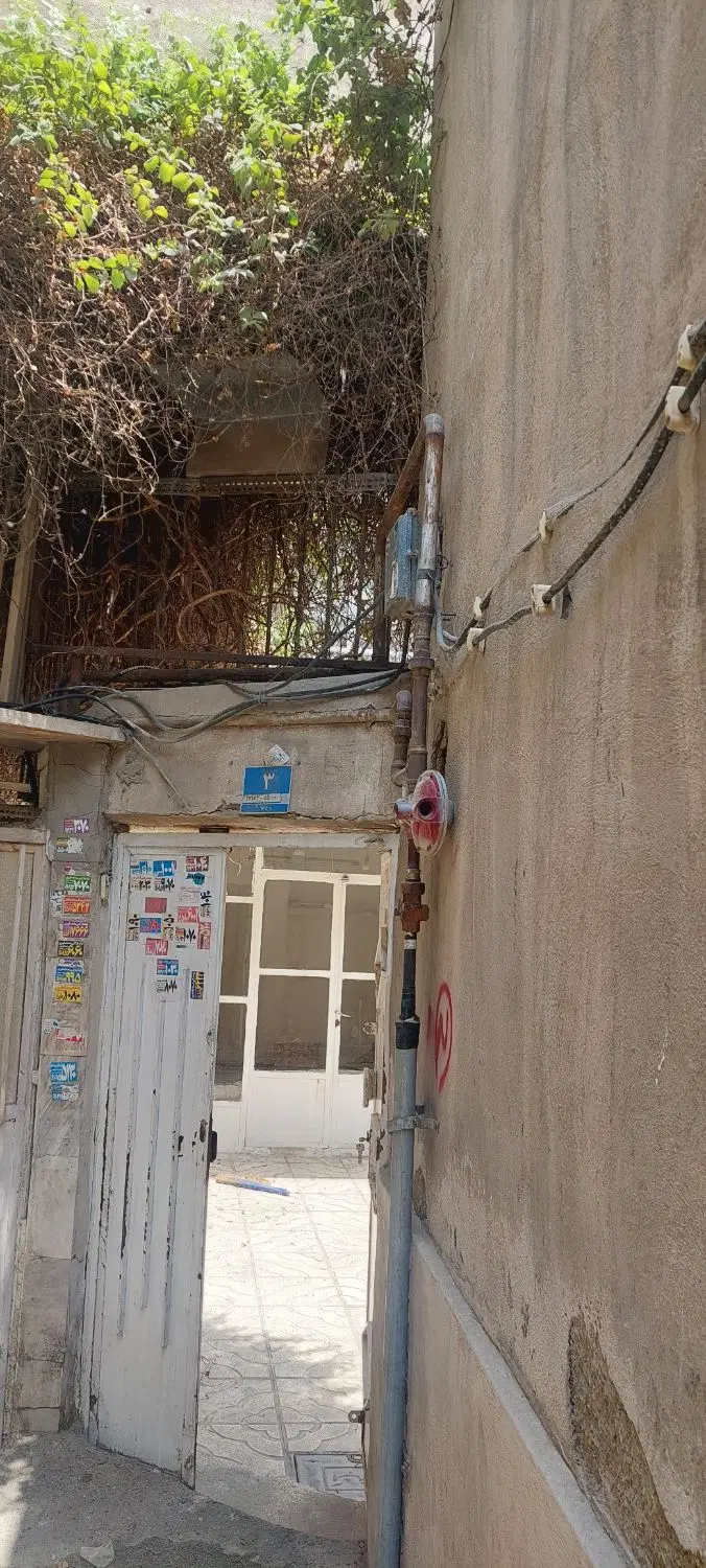 دو طبقه مناسب دو خانواده کوچک