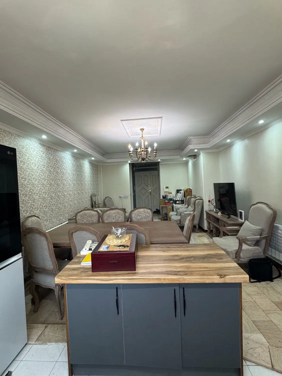 آپارتمان ۷۰ متری انوشیروان غربی