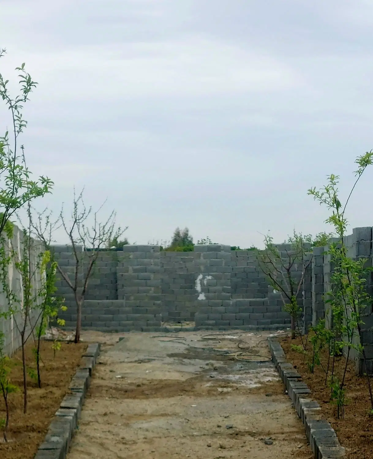 باغچه ۲۷۰ متری