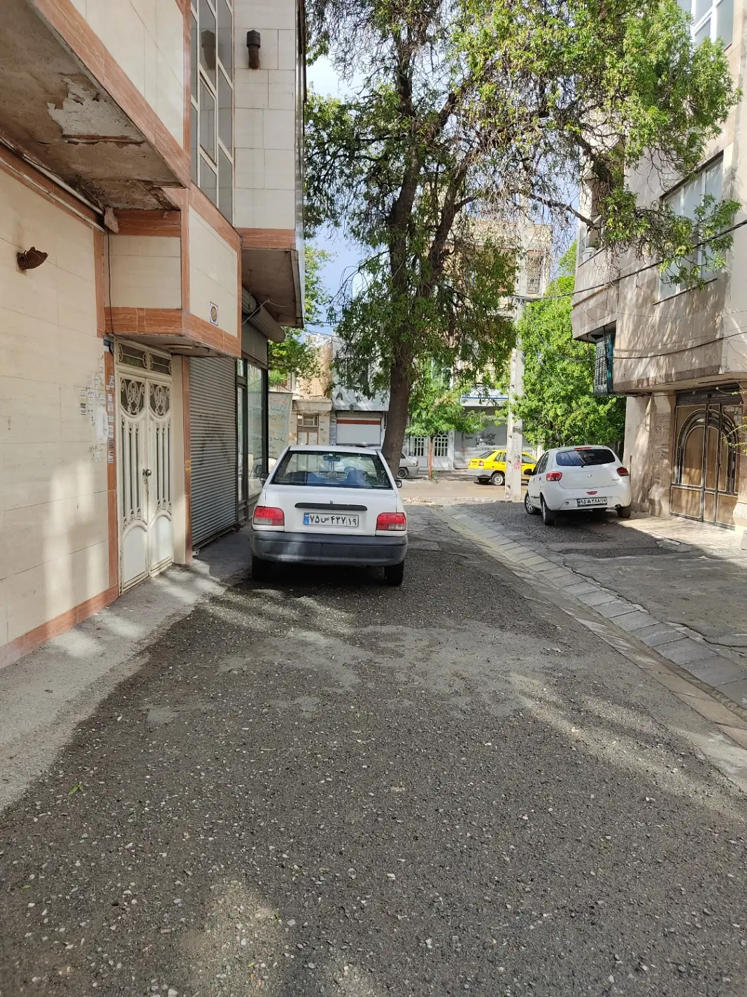 ملک مسکونی وتجاری شهیاد خیابان امینی