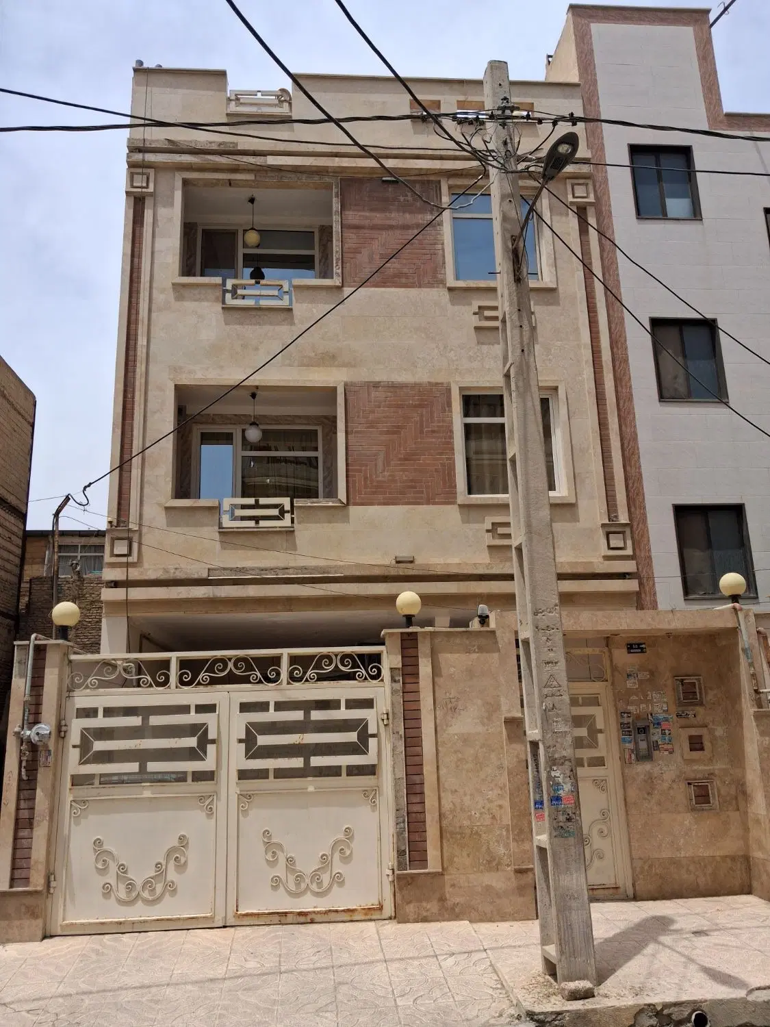 اپارتمان ۵۷ متری صالحیه حسین آباد
