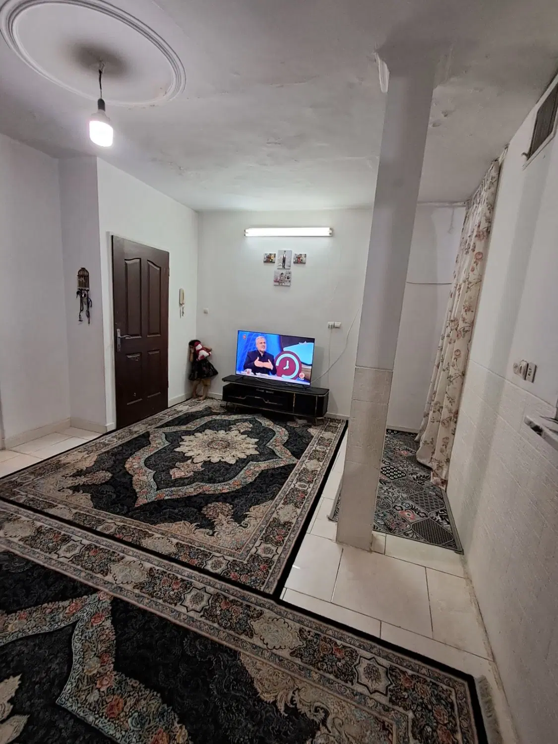 خانه مسکونی فروشی 3طبقه بازسازی شده قابل سکونت