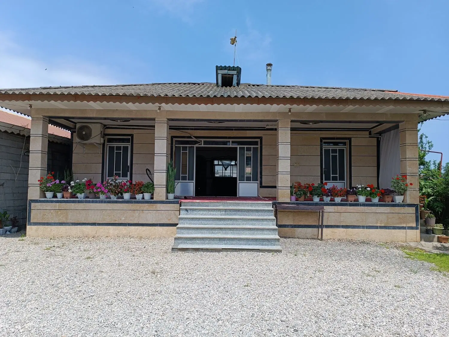 ویلا گیسوم