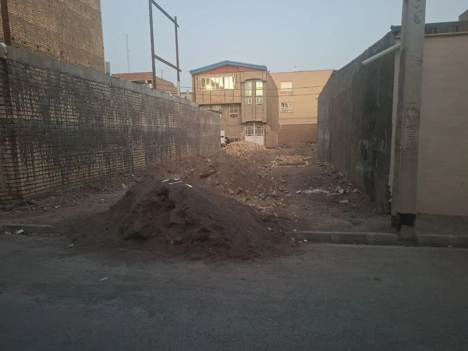 زمین مسکونی دوکله کوچه ۲۵و۲۷