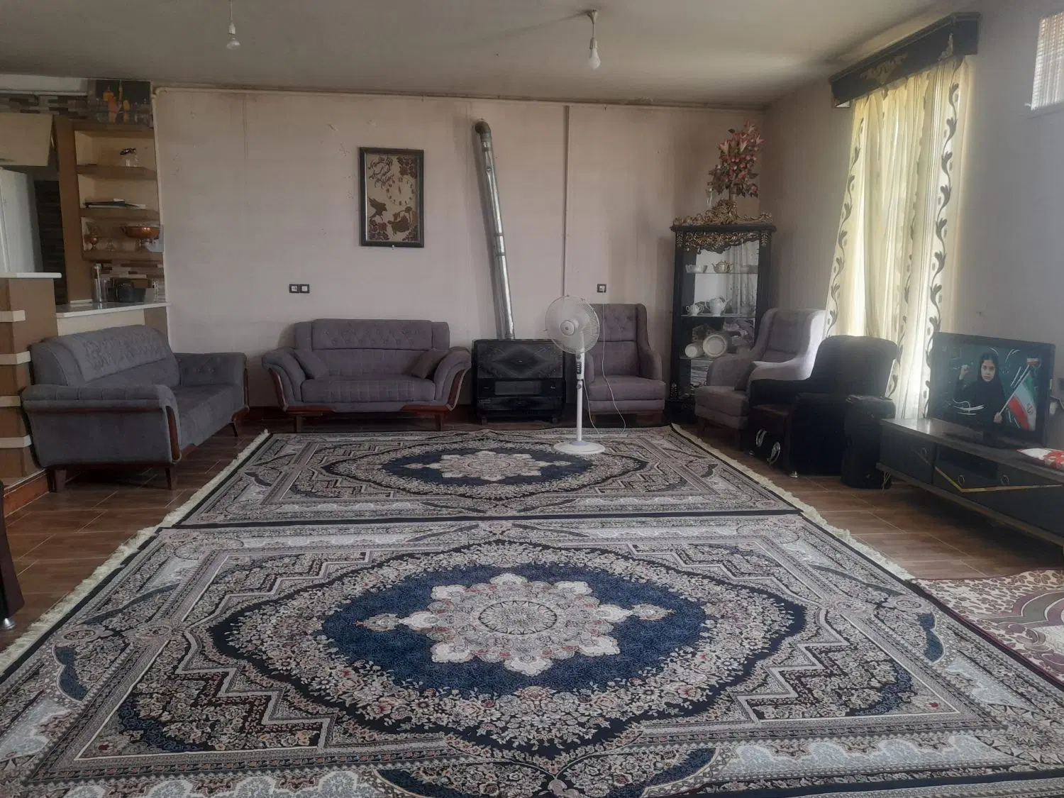 فروش خانه دوطبقه دونبش مکی اباد قابل معاوضه