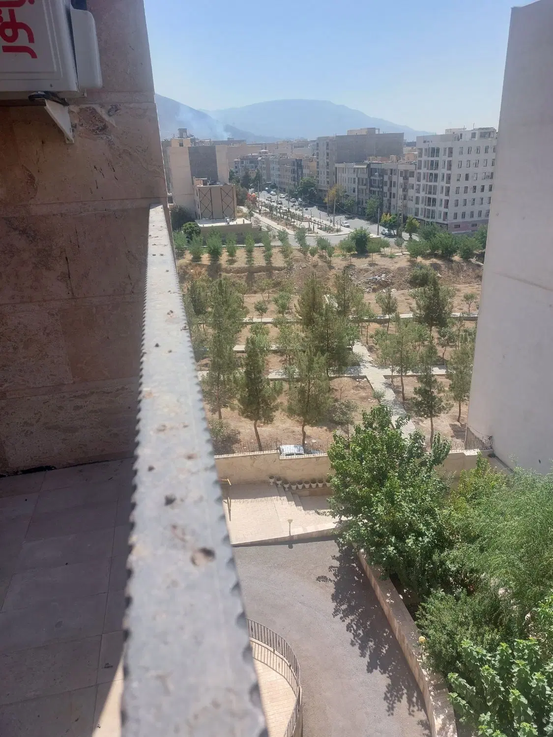 ۱۴۳متر باغستان غربی