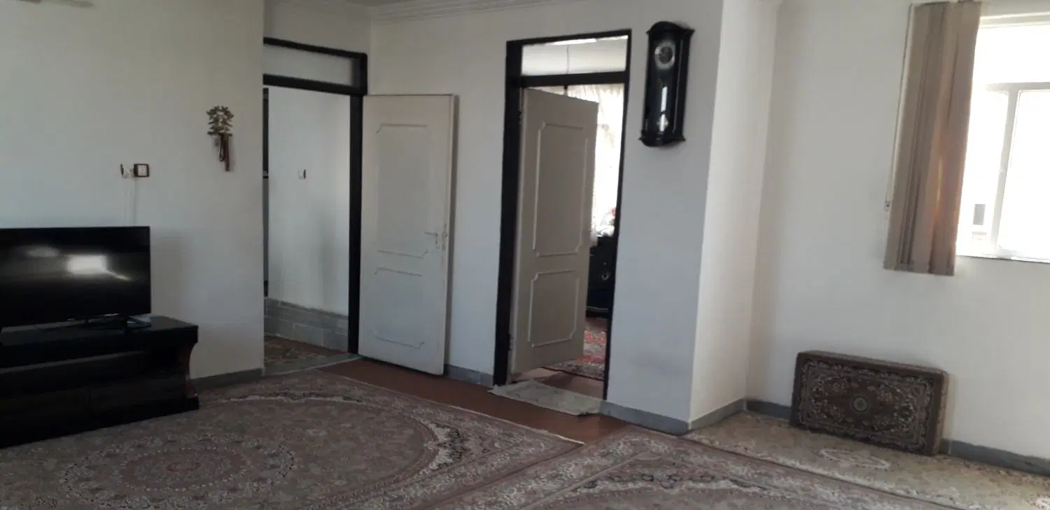 خانه ۹۰ متری شهرک ولیعصر