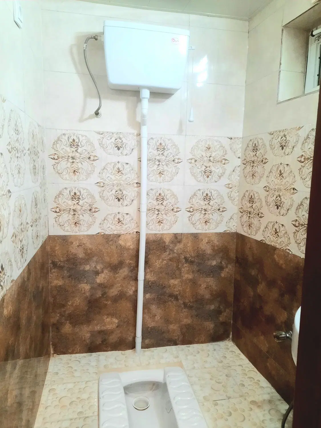 منزل دربست ۲ طبقه گلزار ۷۰ متر
