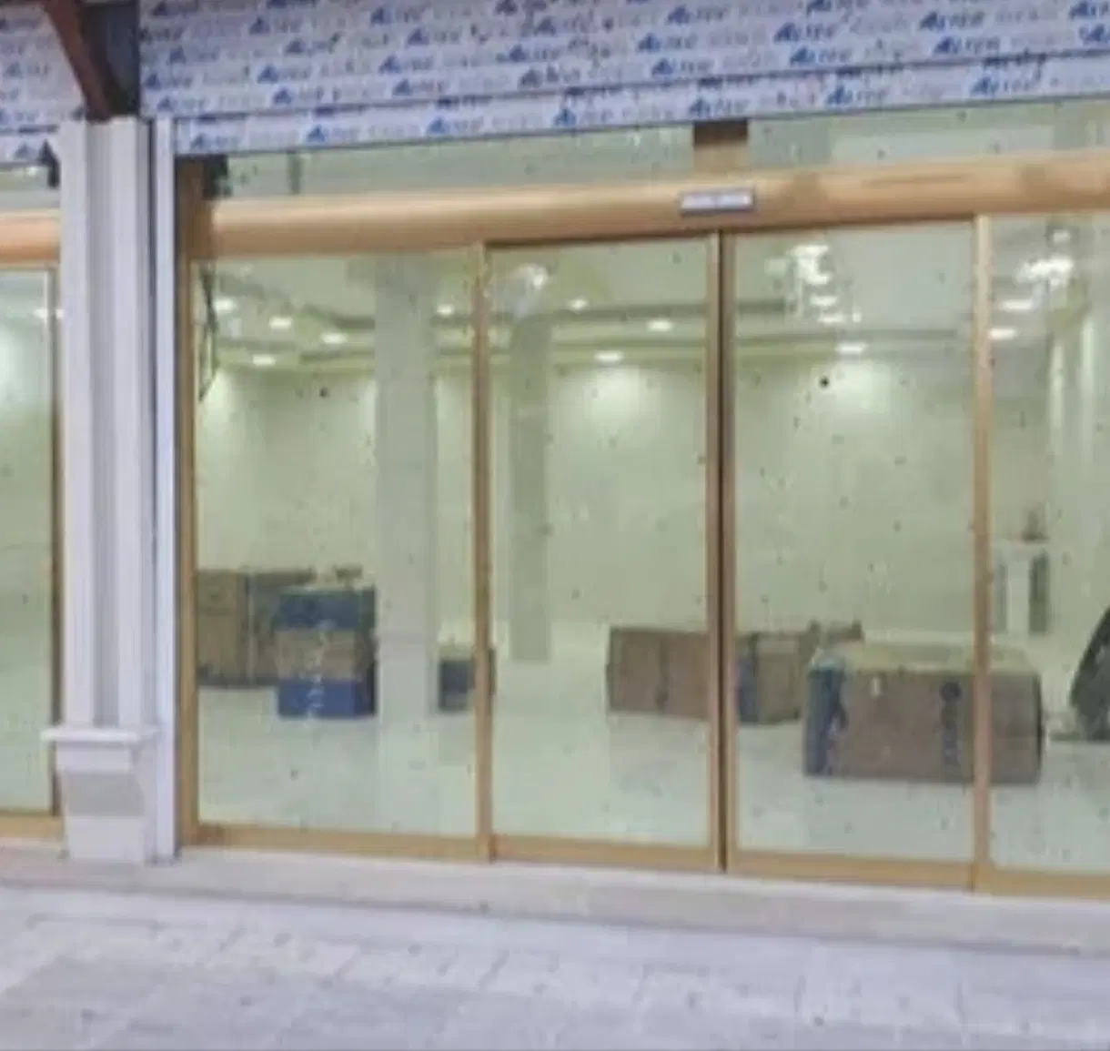 فروش مغازه تجاری بر بلوار اصلی کارکنان