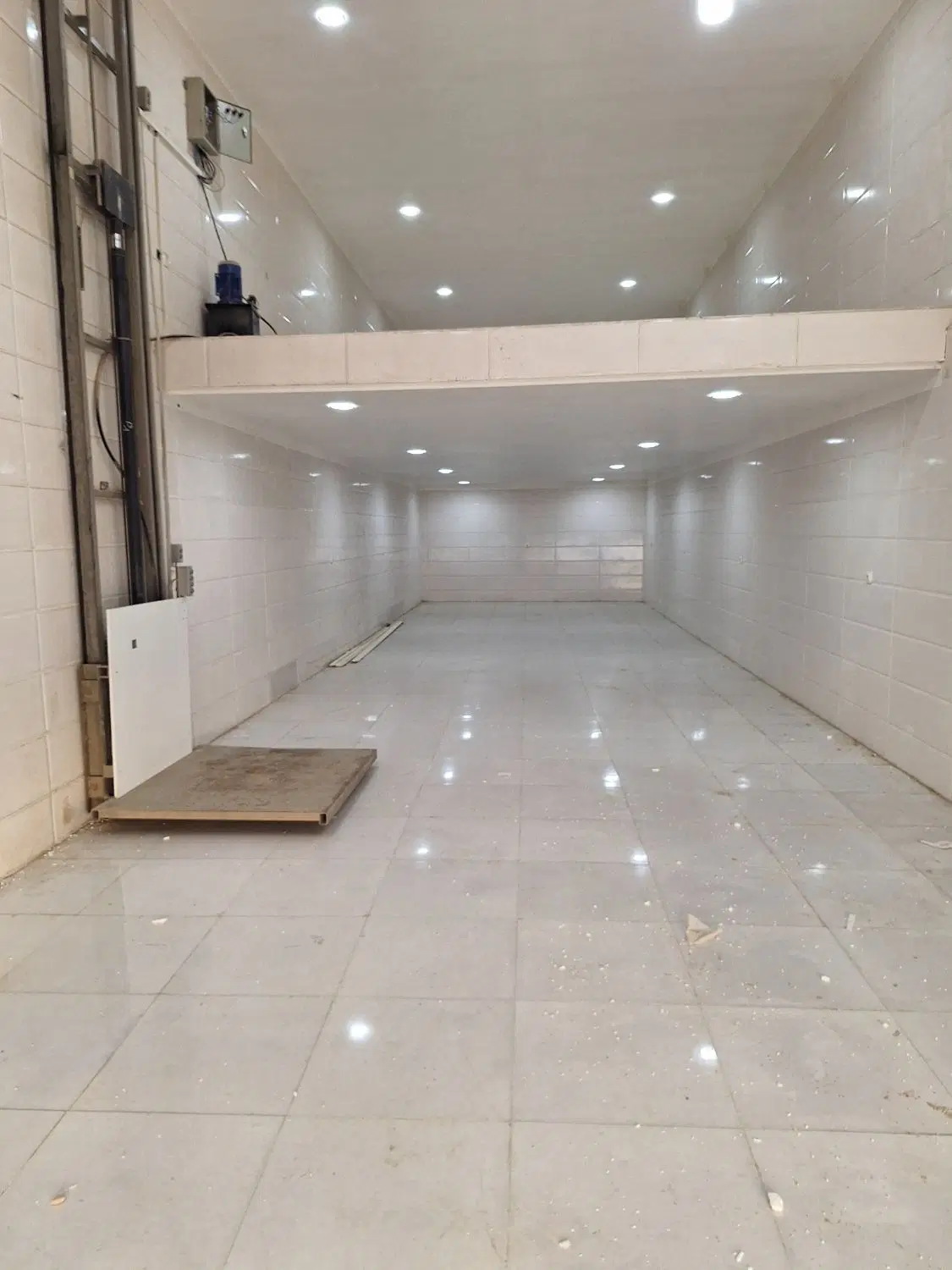 مقازه تجاری