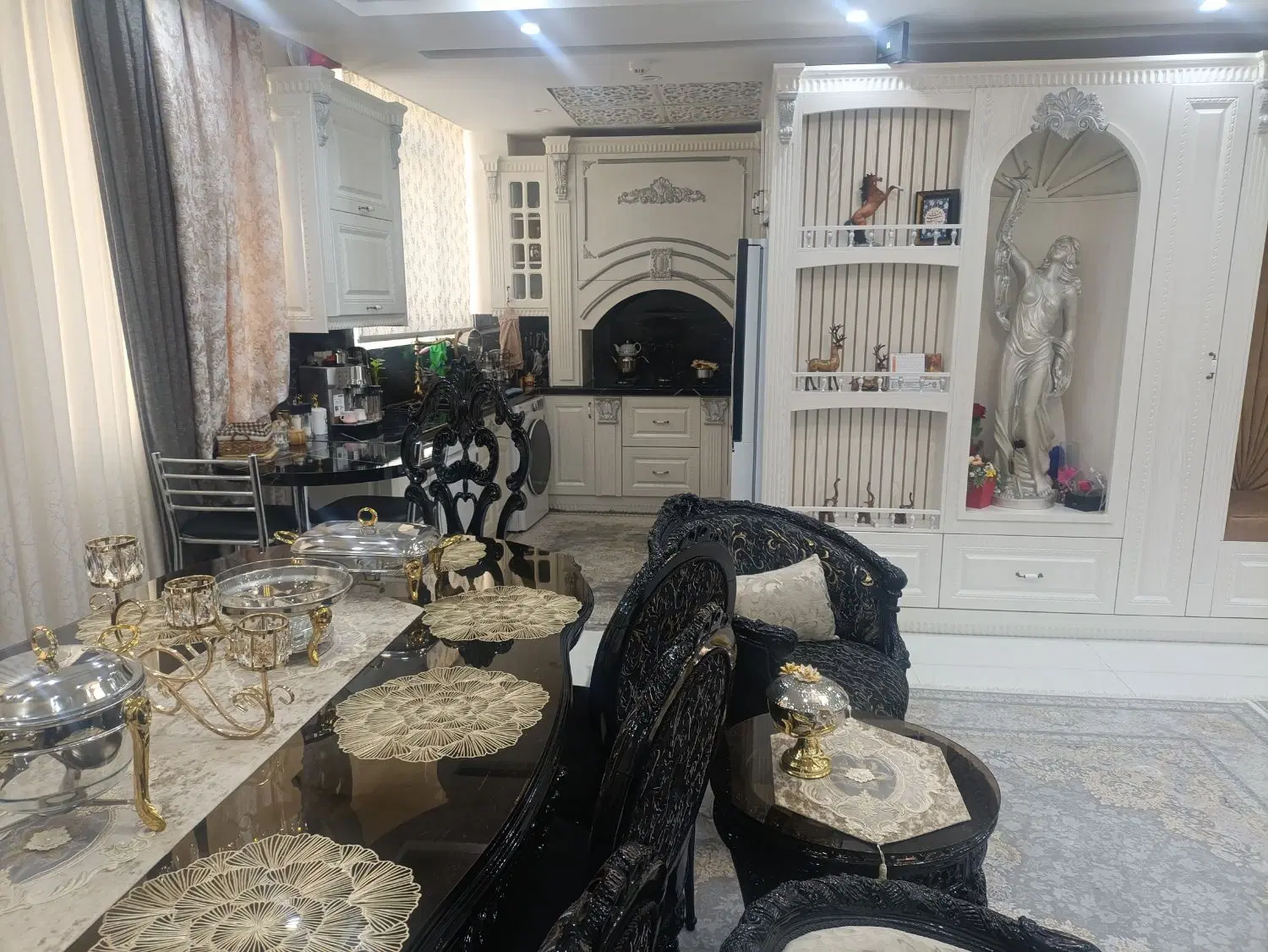 فروش آپارتمان ۱۲۳ متر۳ خواب فول امکانات