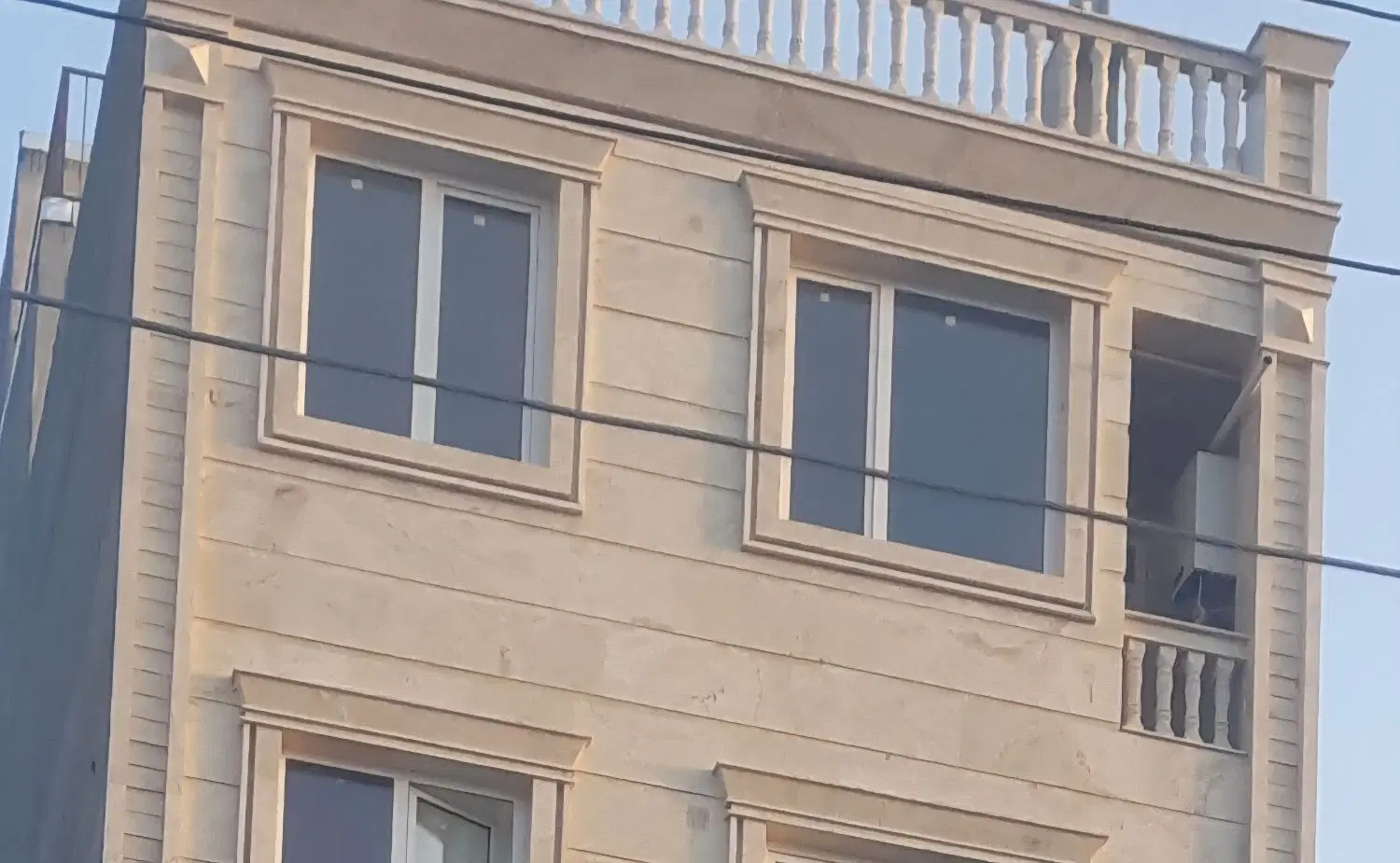 واحد اداری مسکونی ۵۲ متر مفید نوساز