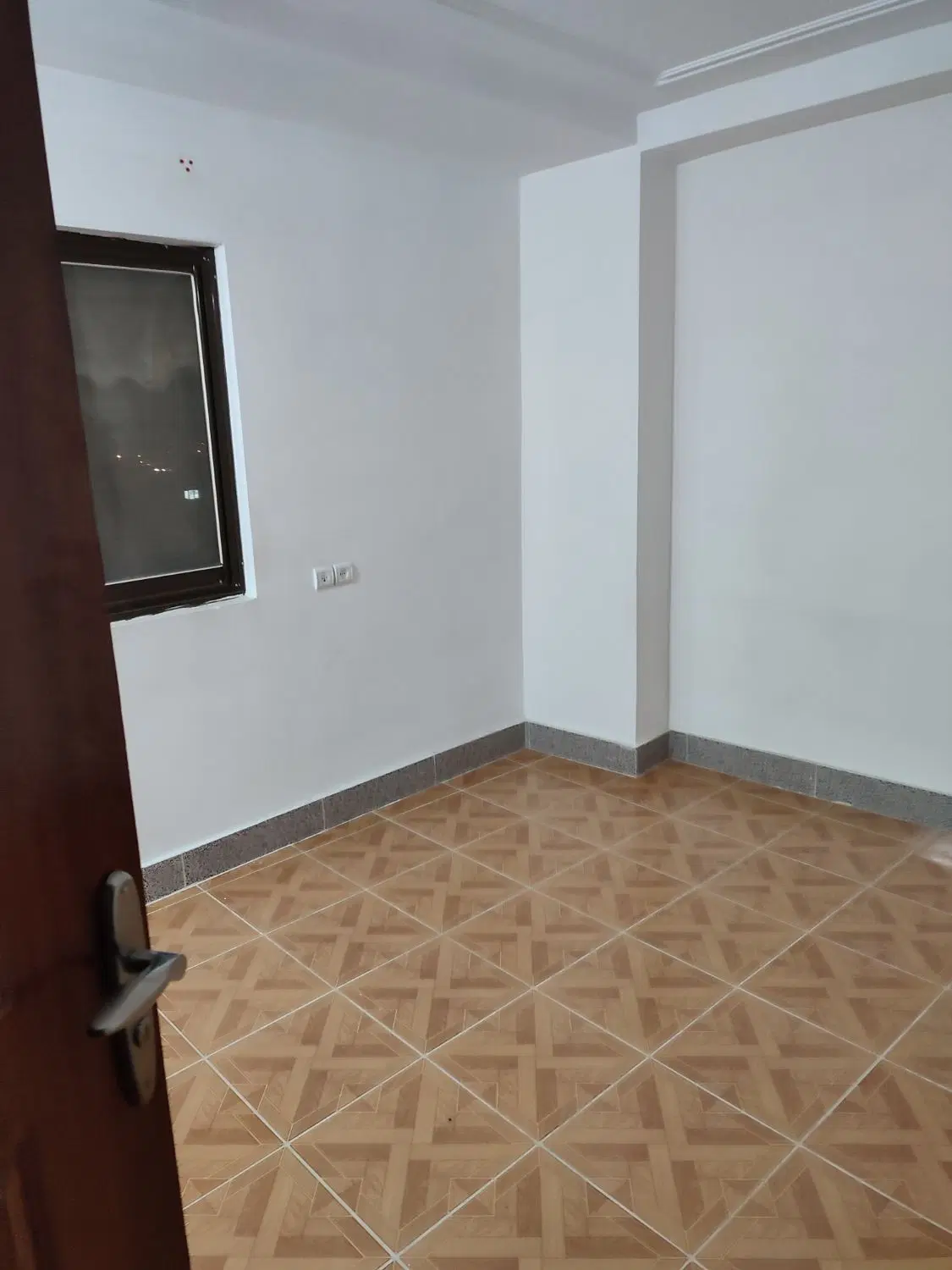 ۸۵متر دوخواب الغدیر۳