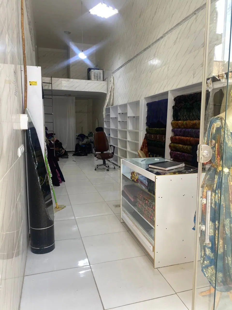 اجاره مغازه در راسته بازار پارچه فروش ها دولت آباد