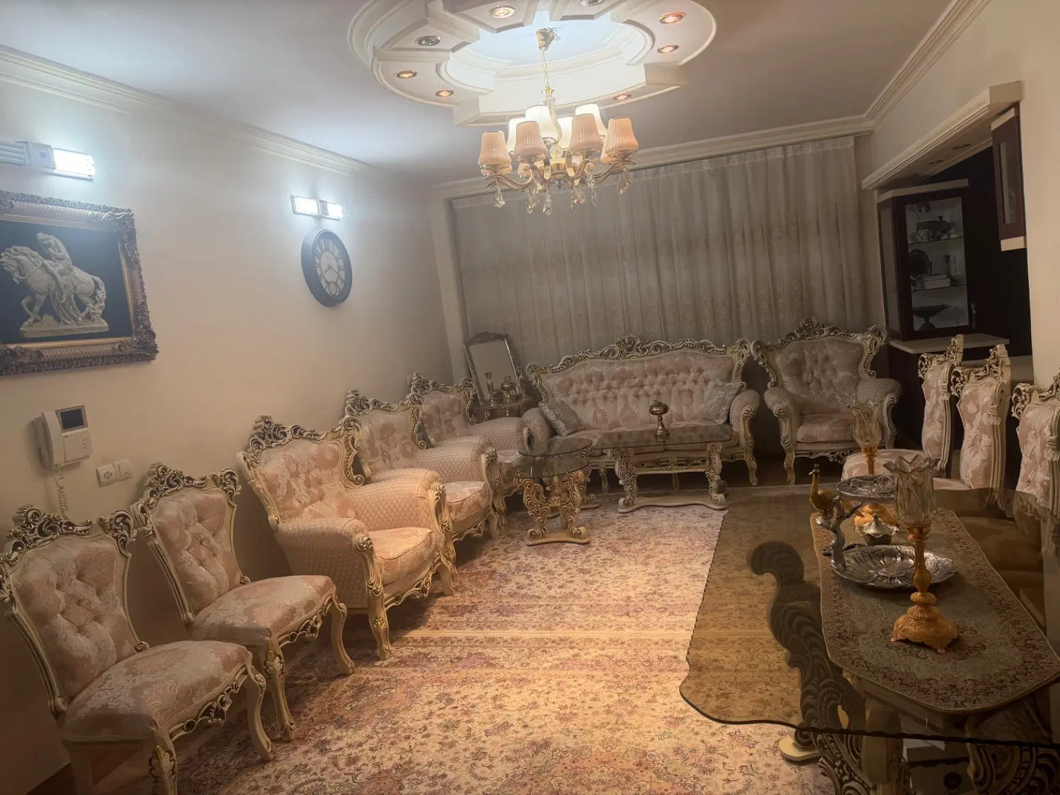 آپارتمان خوش نقشه و فول امکانات
