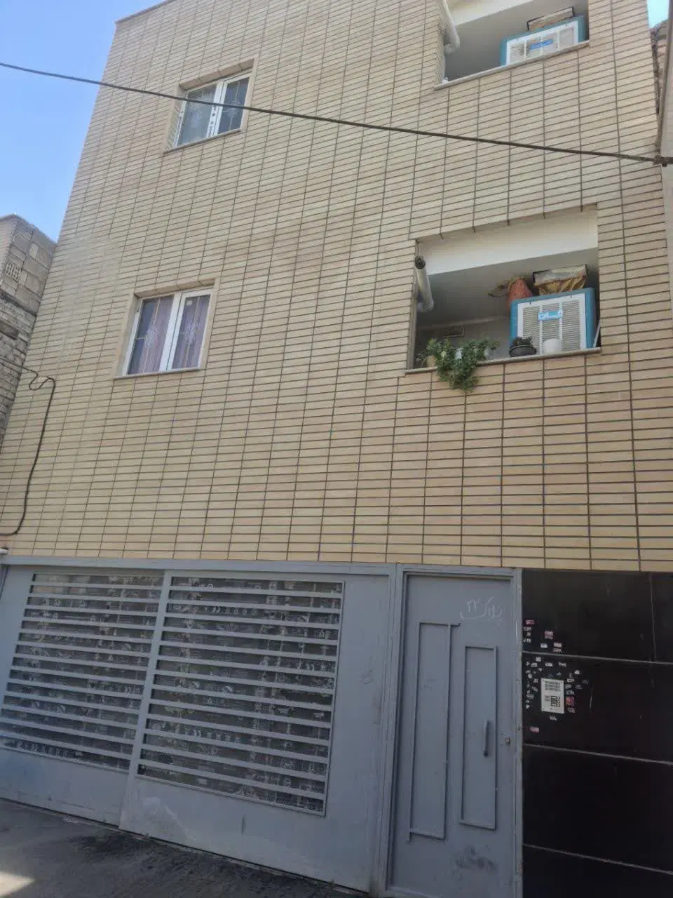 فروش آپارتمان 80 متری دو خوابه