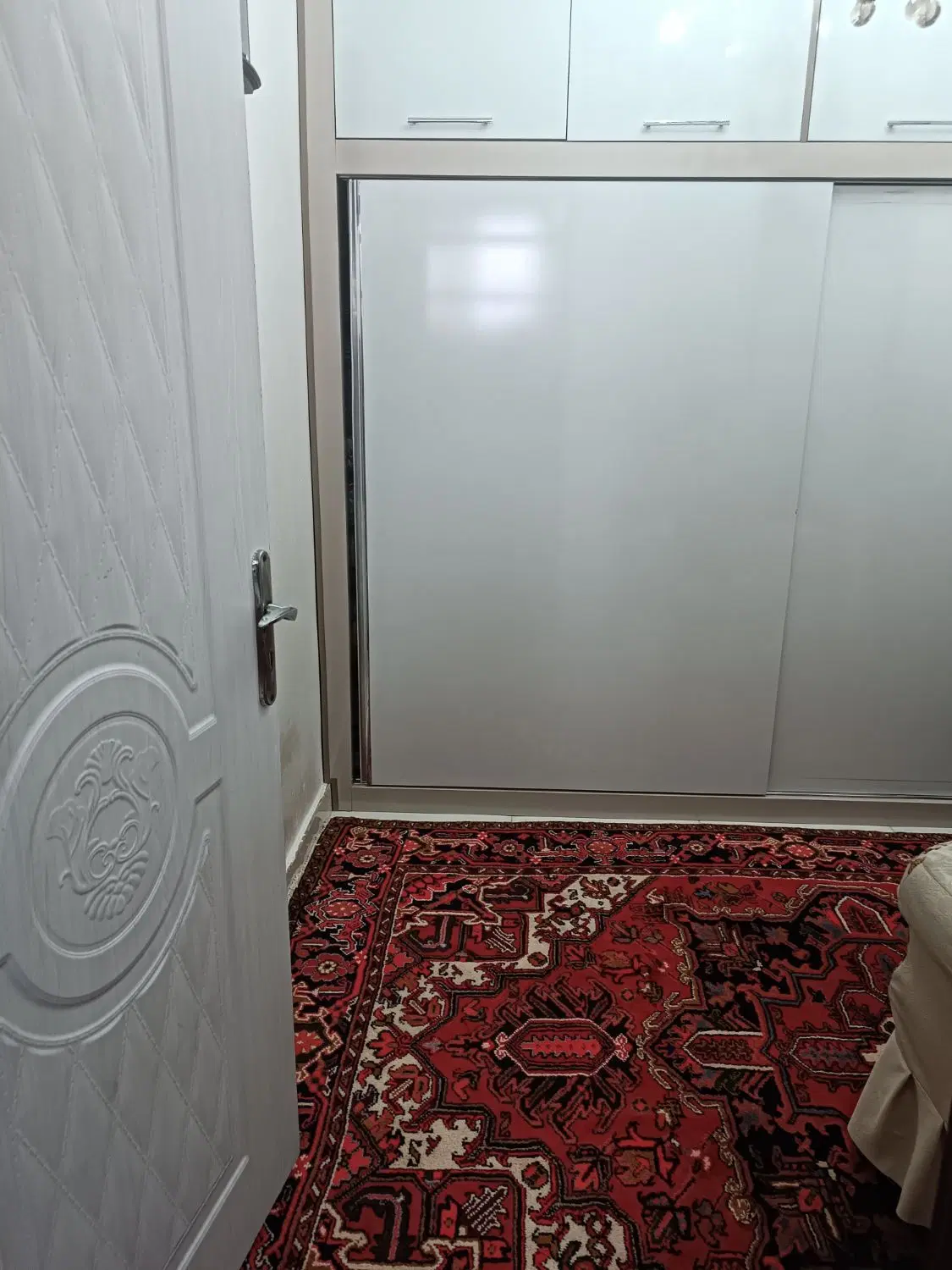 خانه فروشی در حکم اباد
