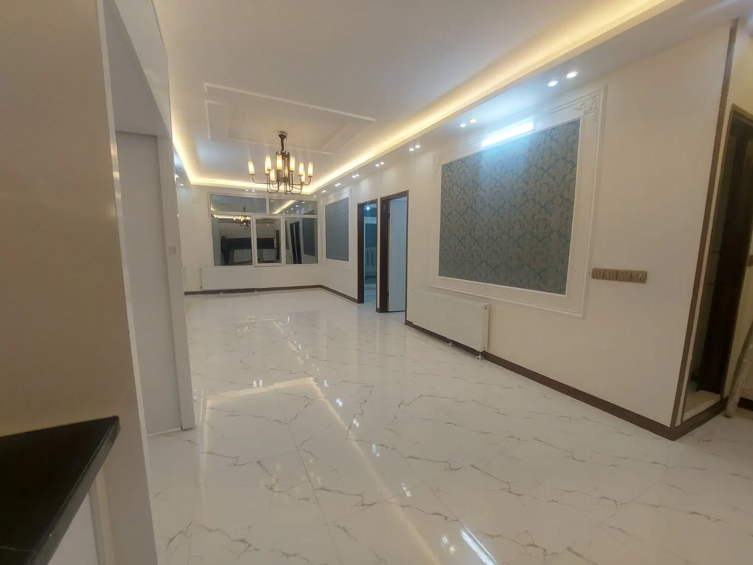 اپارتمان لوکس طبقه اول