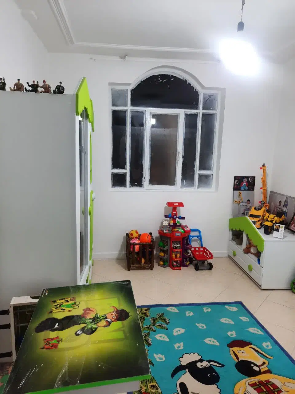 آپارتمان ۹۷ متری شهرک گردو خیابان خیام