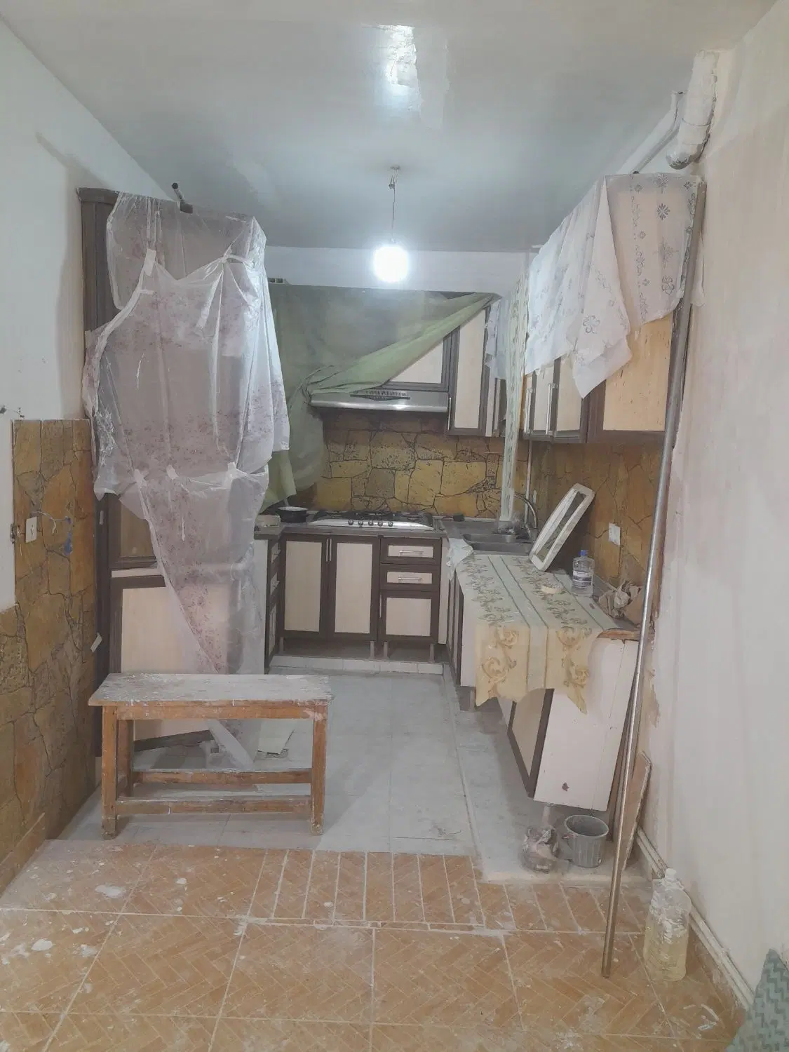 واحداپارتمان ۷۰متری چهاراه  ابوریحان