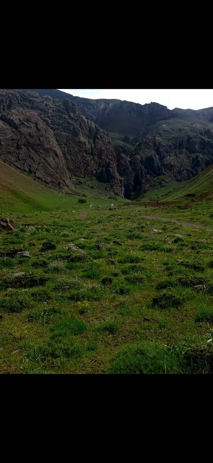زمین خوش‌موقعیت با سند تک‌برگ