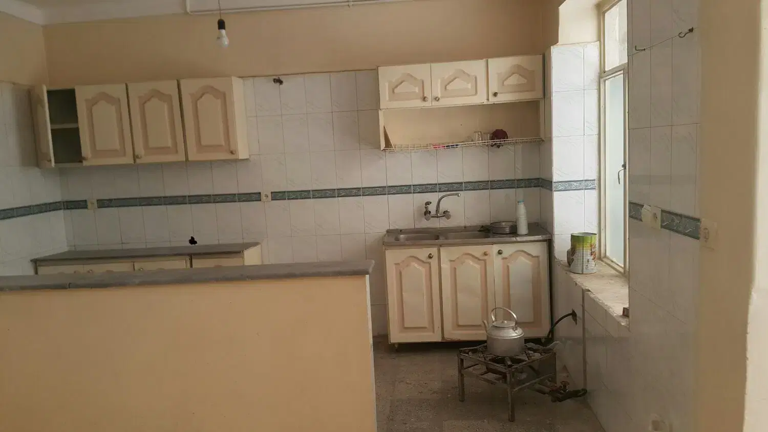 خانه 55متری دو طبقه تک سرویس دربست