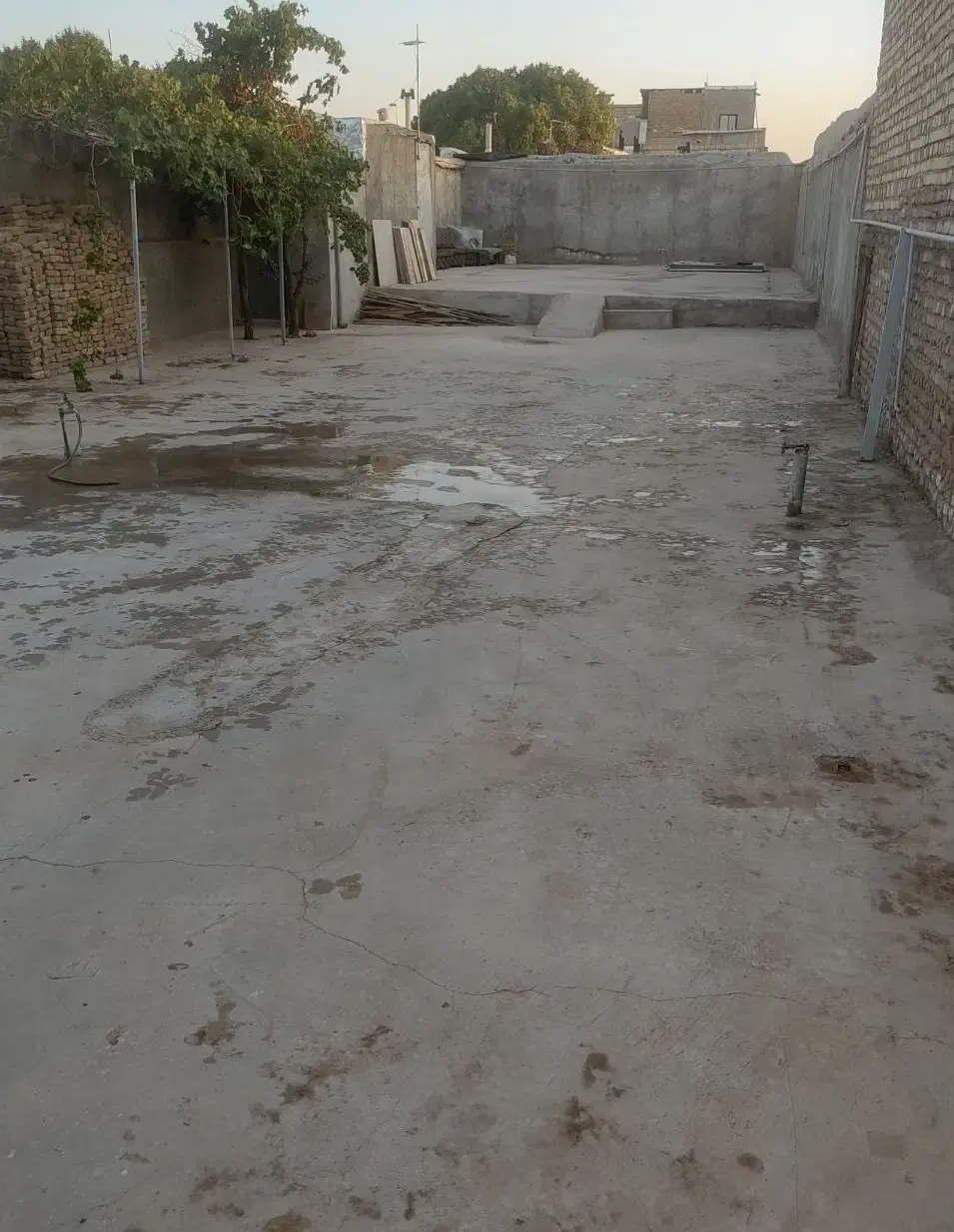 زمین مسکونی داخل بافت روستای قدیم آباد
