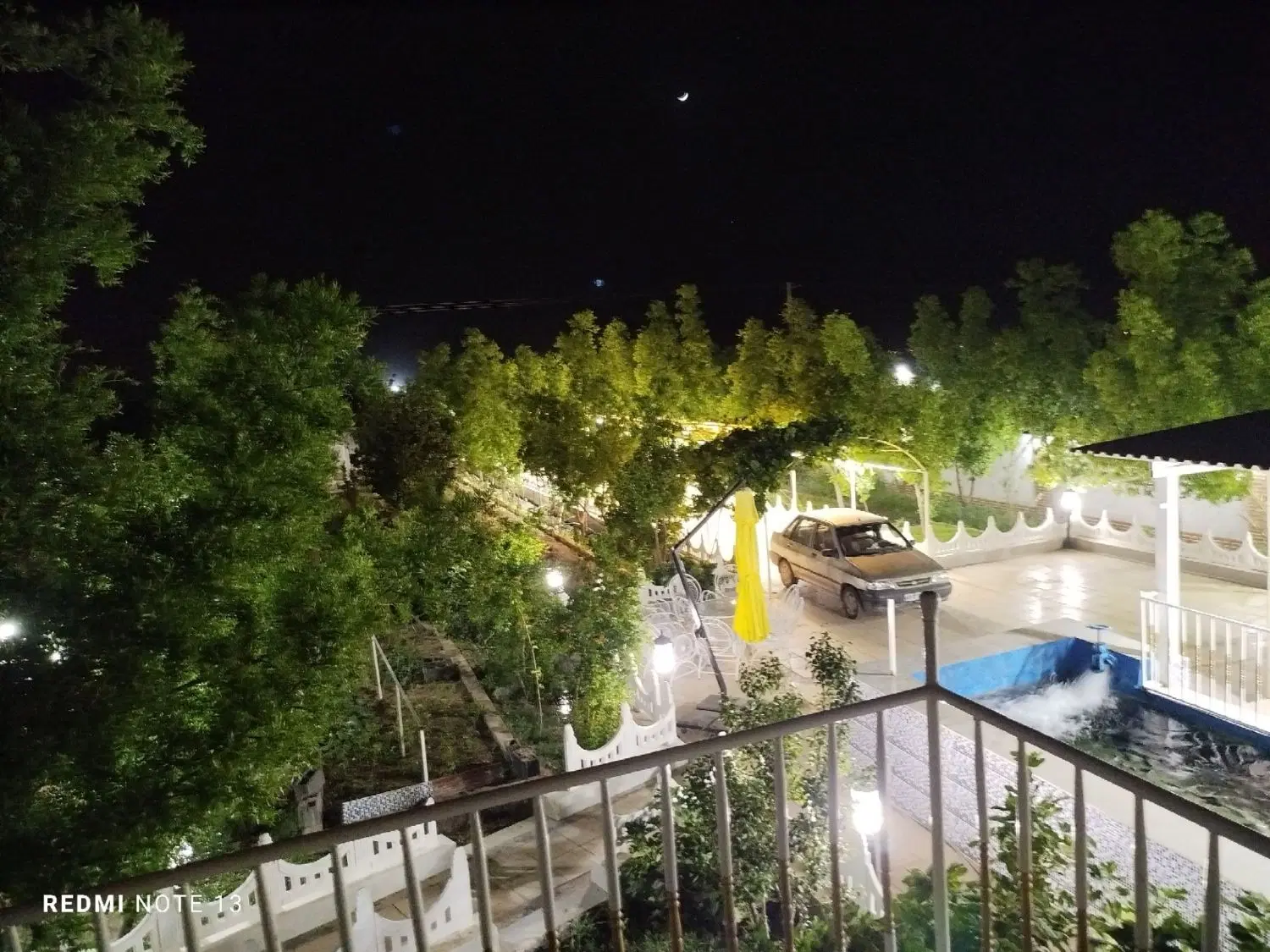 باغ و ویلا استخردار
