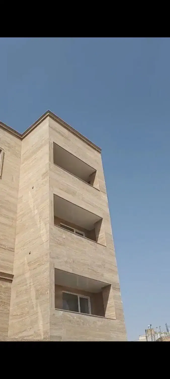 فروش آپارتمان ویلایی در صدرا فاز دو