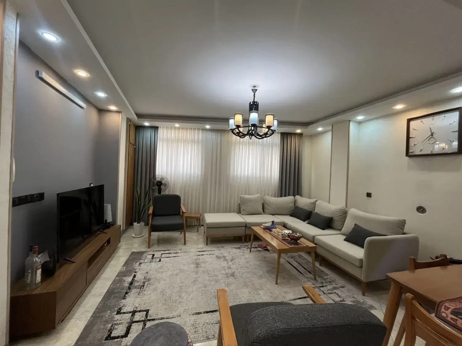 واحد اداری تمیز خیابان پروین