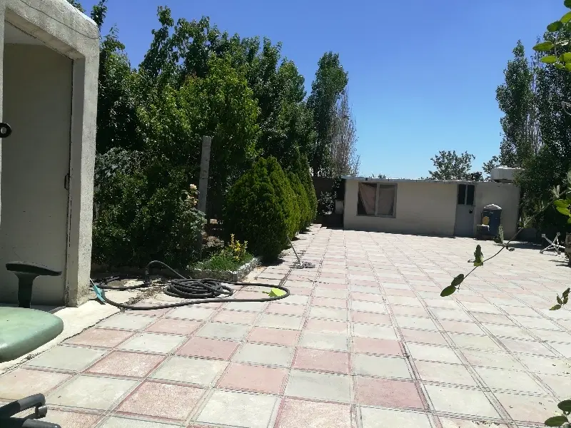 باغچه ۳۰۰ متری در فیروز بهرام شهاب شهر