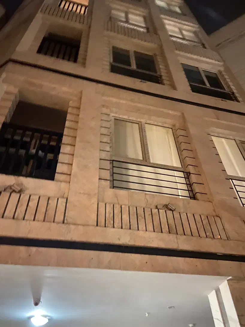 ۶۳متر_۲خواب_طبقه‌اول_پارکینگ_غرب‌بلوارشاهد