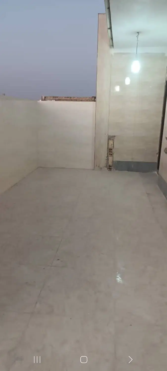 مغازه تجاری بلوار اصلی پردیس