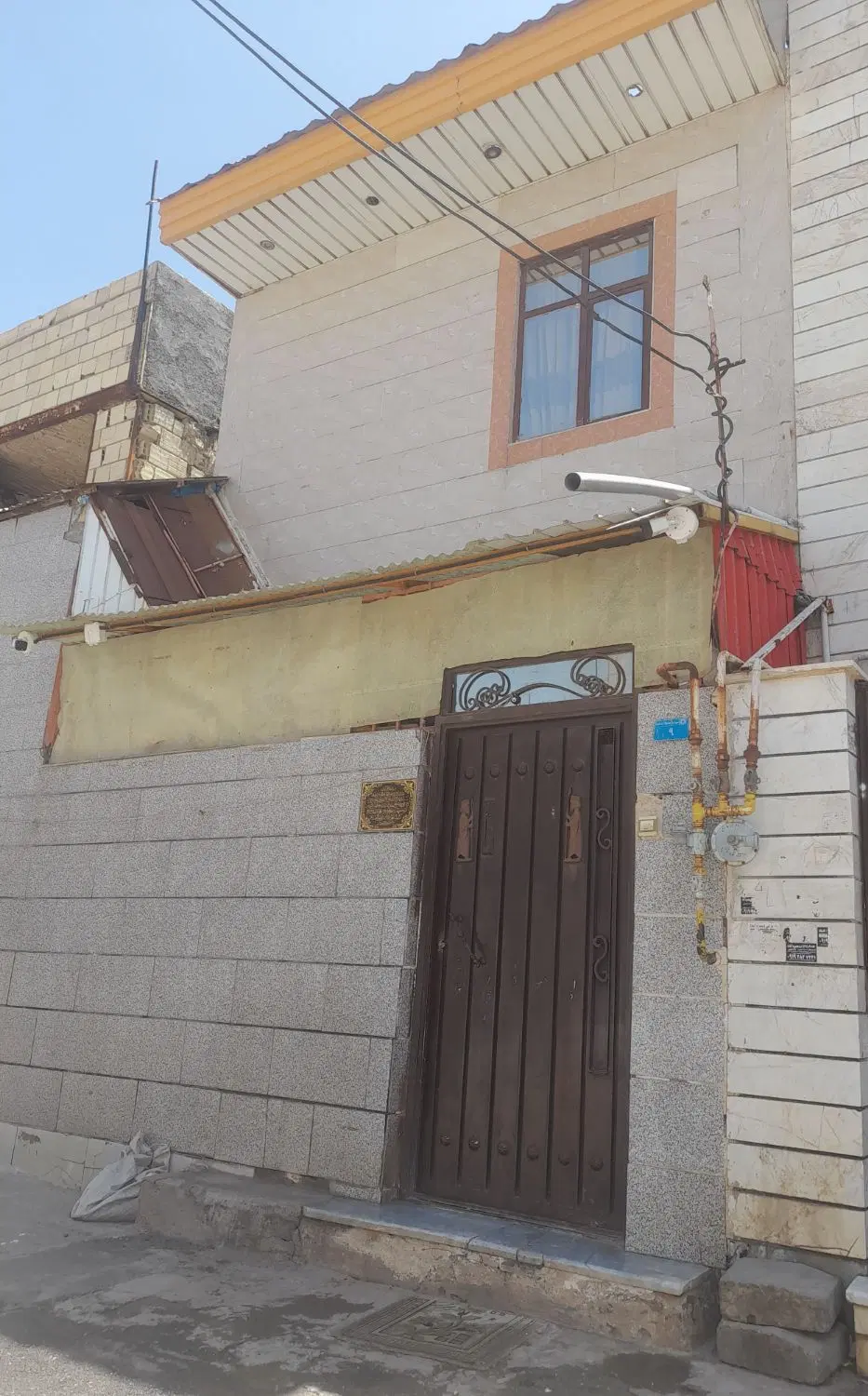 خانه دو طبقه محمودآبادنمونه
