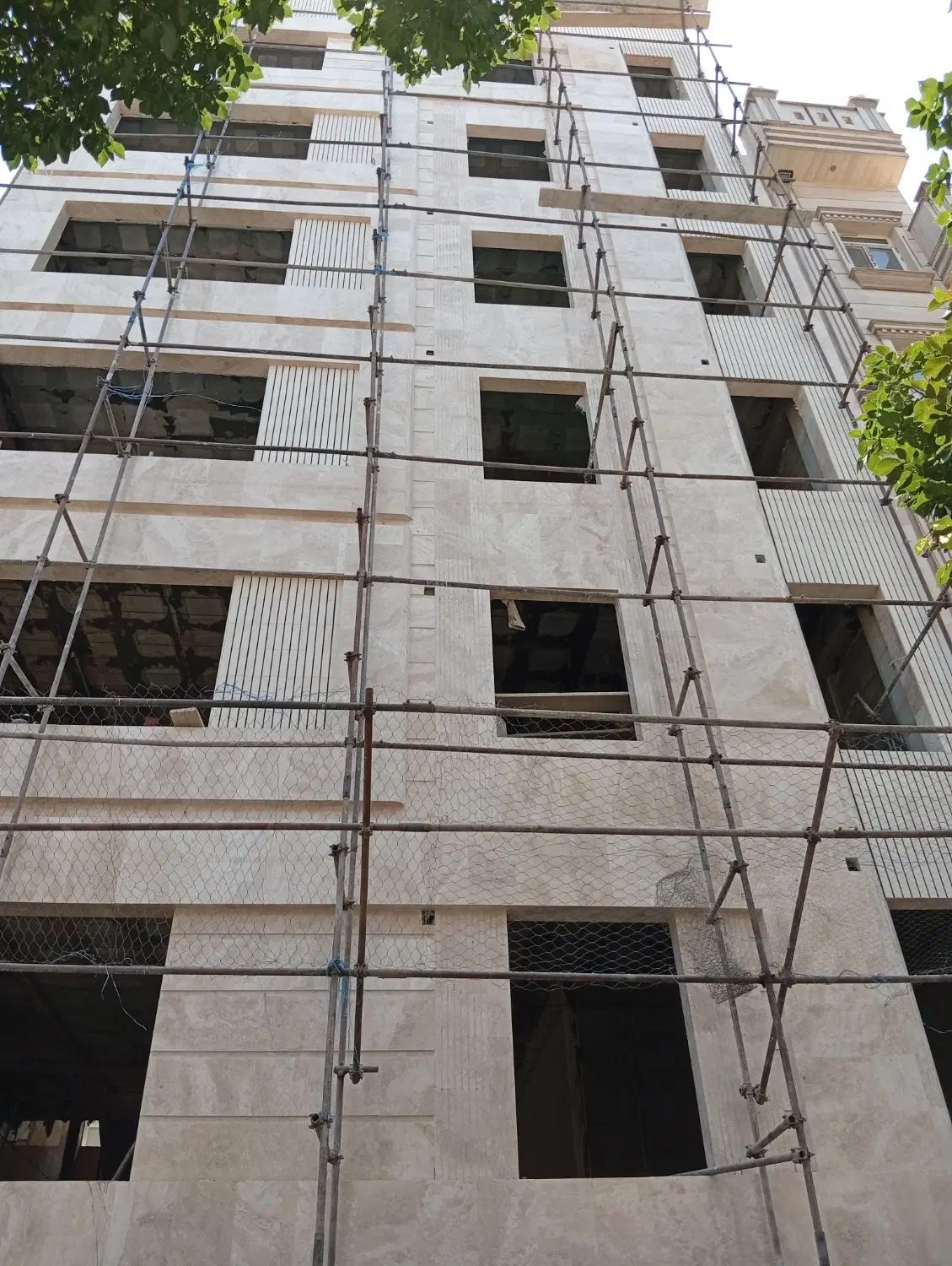 اپارتمان۱۴۴ متری تک واحدی