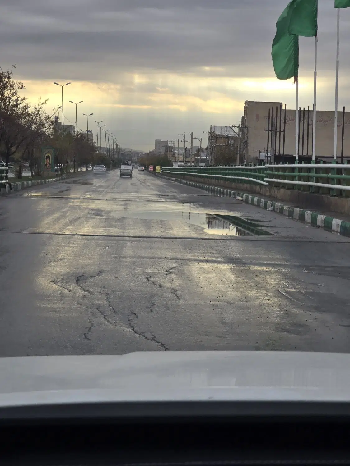 زمین تجاری برخیابان اصلی ۶۰متری