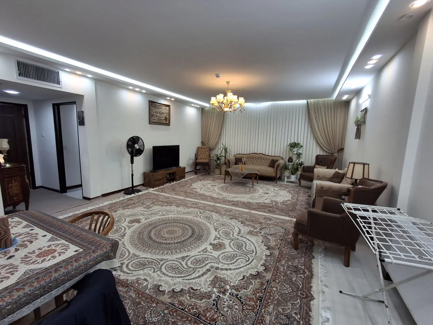 واحد۱۱۱ متری دوخواب  امیریه