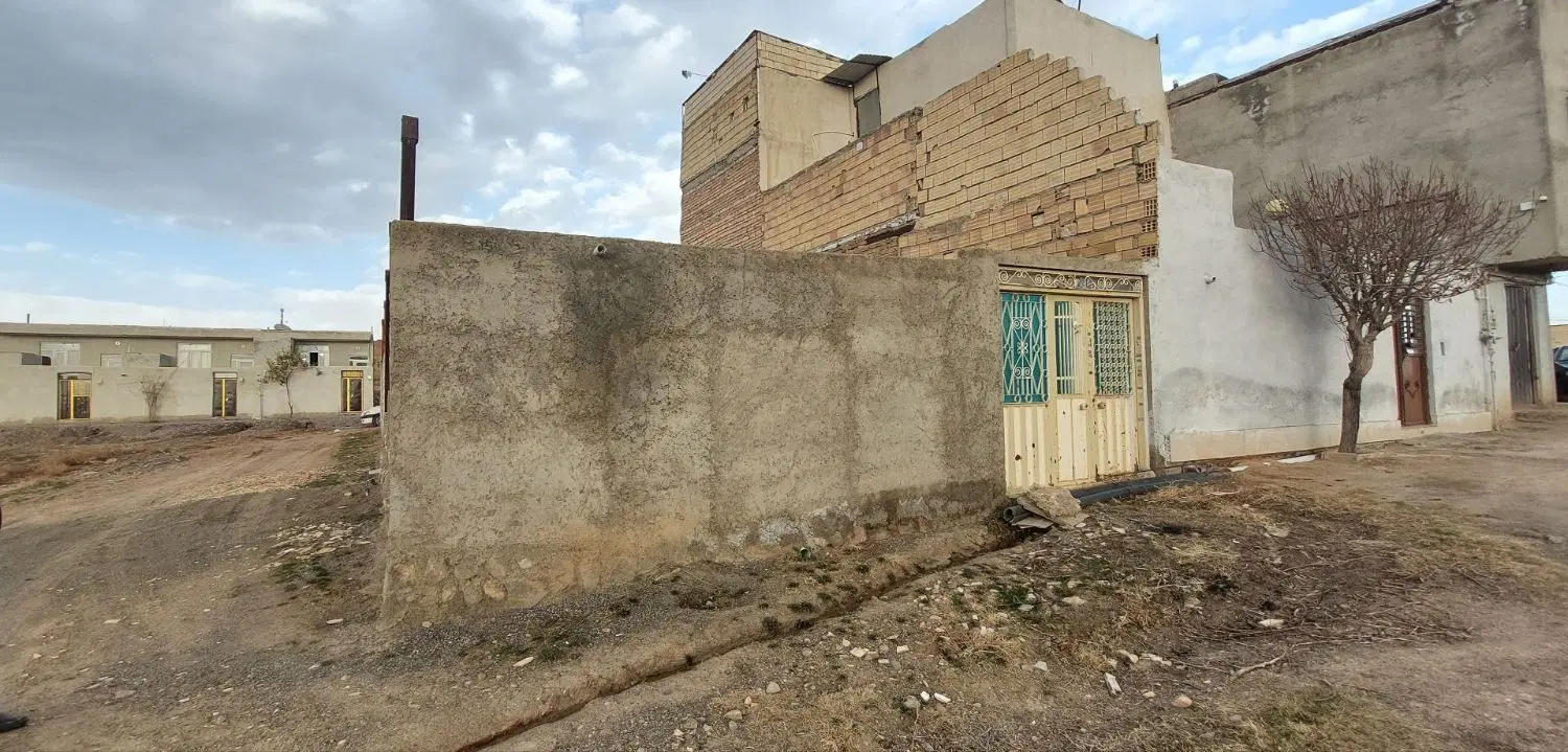 زمین مسکونی حصار شده در روستای اوغلی