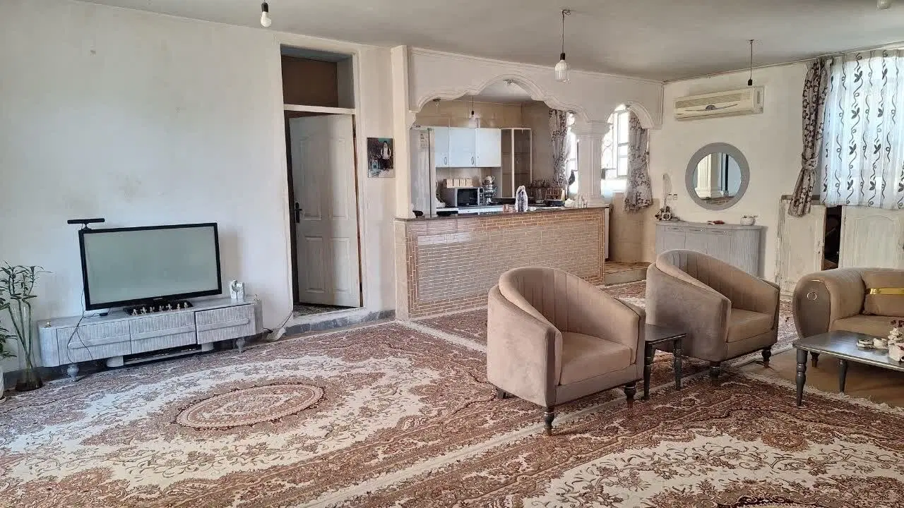 اجاره خانه مسکونی طبقه بالا در کوی فلسطین