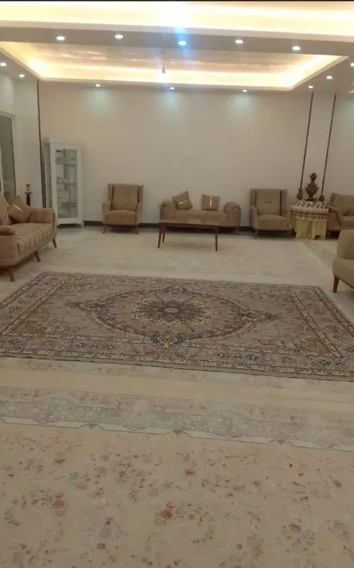 تک‌واحدی ۲۰۰ متری کلید نخورده (۱۴۰۳)  بی‌نظیر
