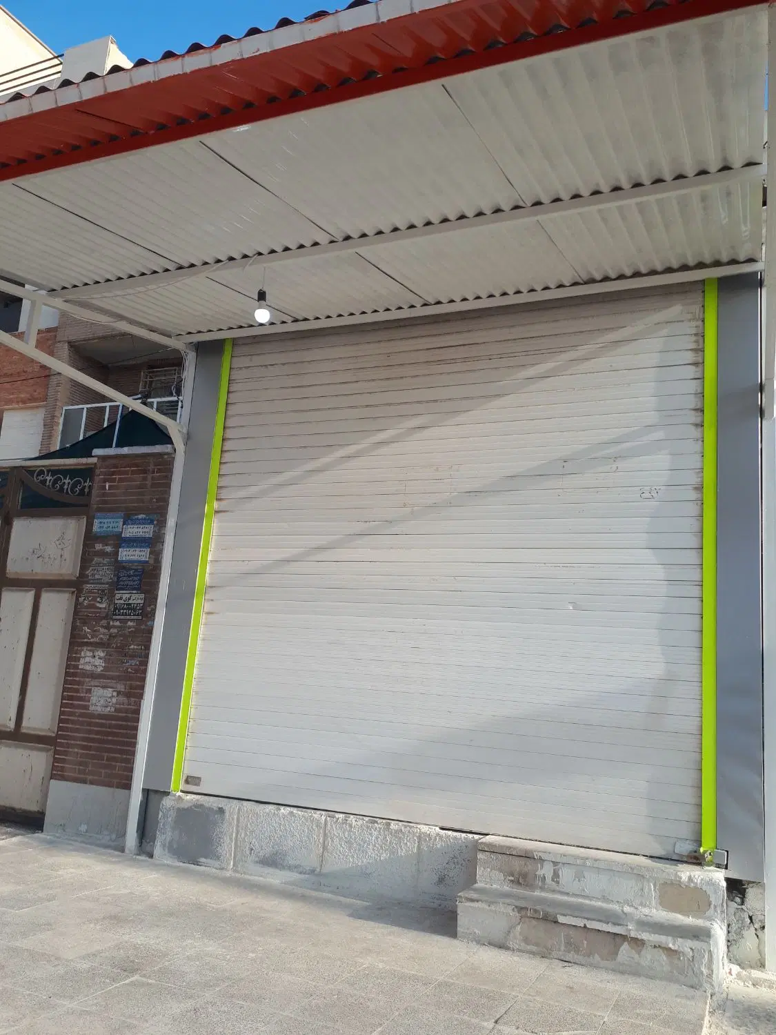 فروش مغازه  خ ۱۸ متری کشاورز