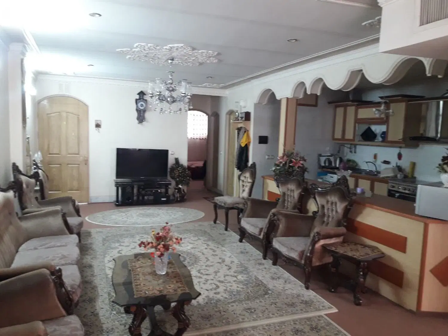 آپارتمان ۱۱۰ متری_جنوبی_سردار صادقی
