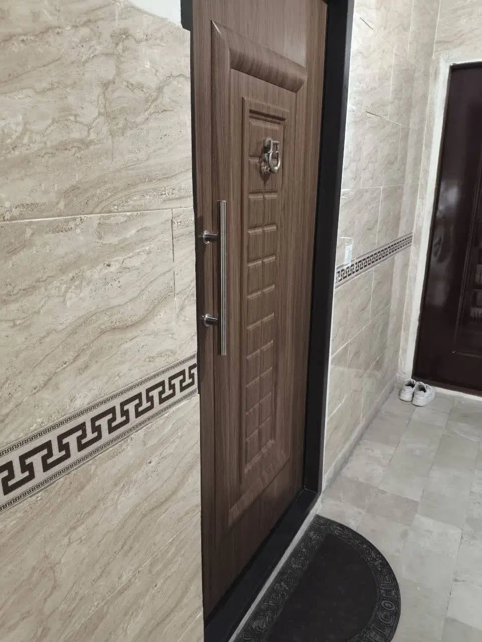 نقلی پارکینگ دار دهکده شمالی