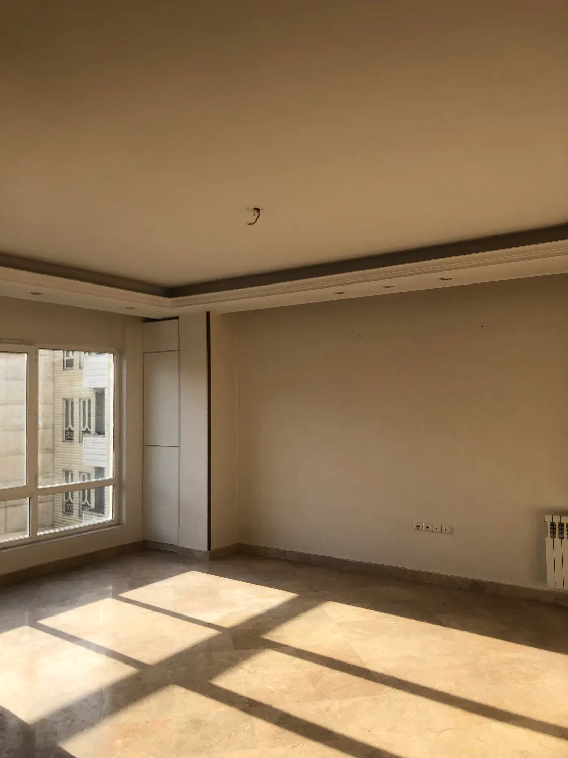 آپارتمان ۶۴ متر ۲ خواب فول امکانات