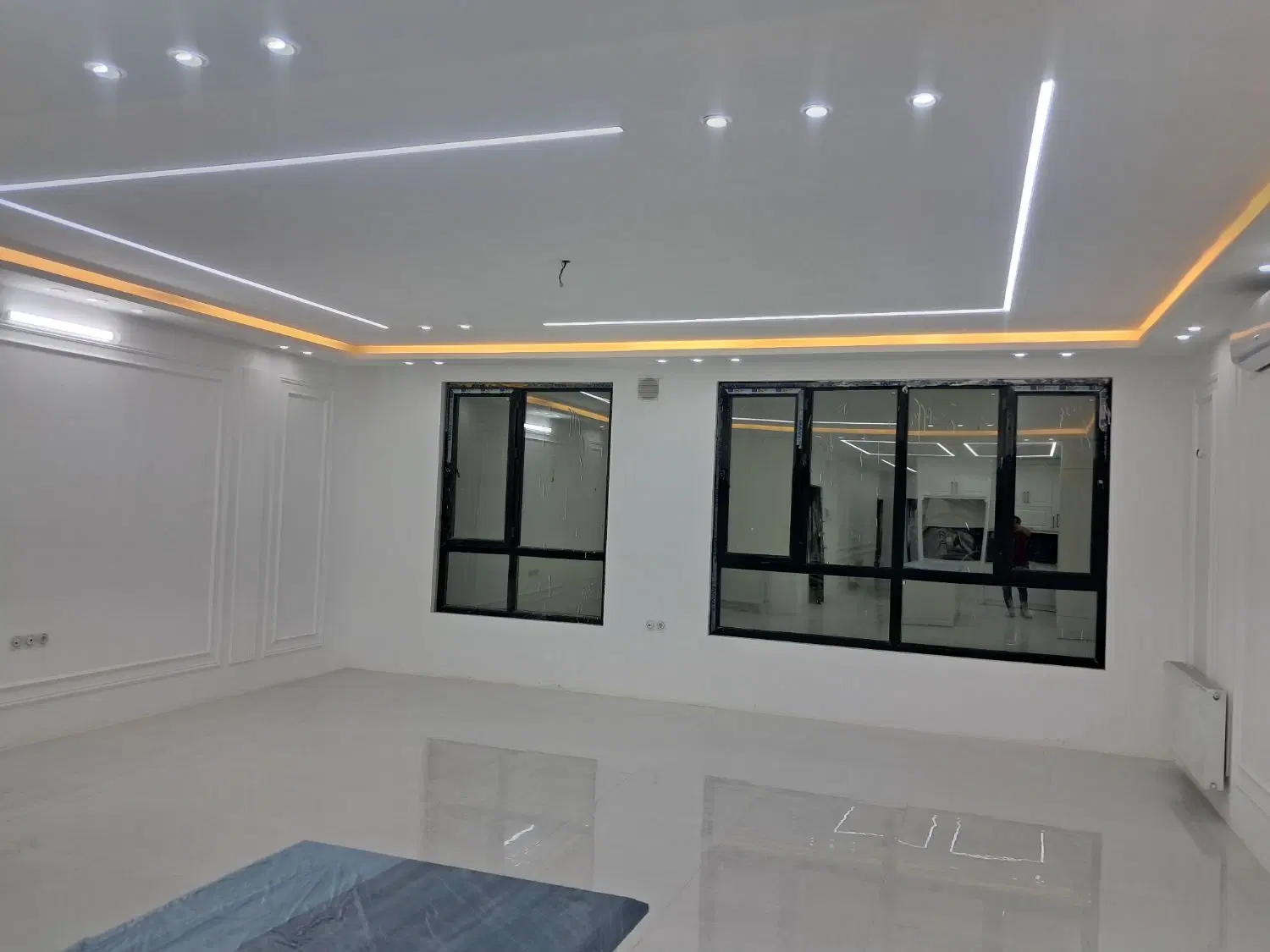 یک واحداپارتمان ۱۶۰ متری فروشی